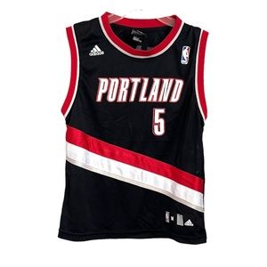 NBA Trail Blazers Boy’s jersey No. 5 “FERNANDEZ” size M Black